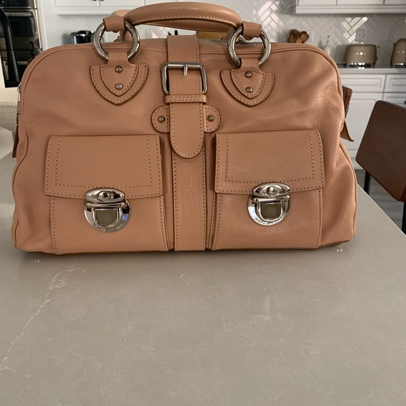 Marc Jacobs Handbags - Authentic Marc Jacobs Beautiful Vintage Blake bag.